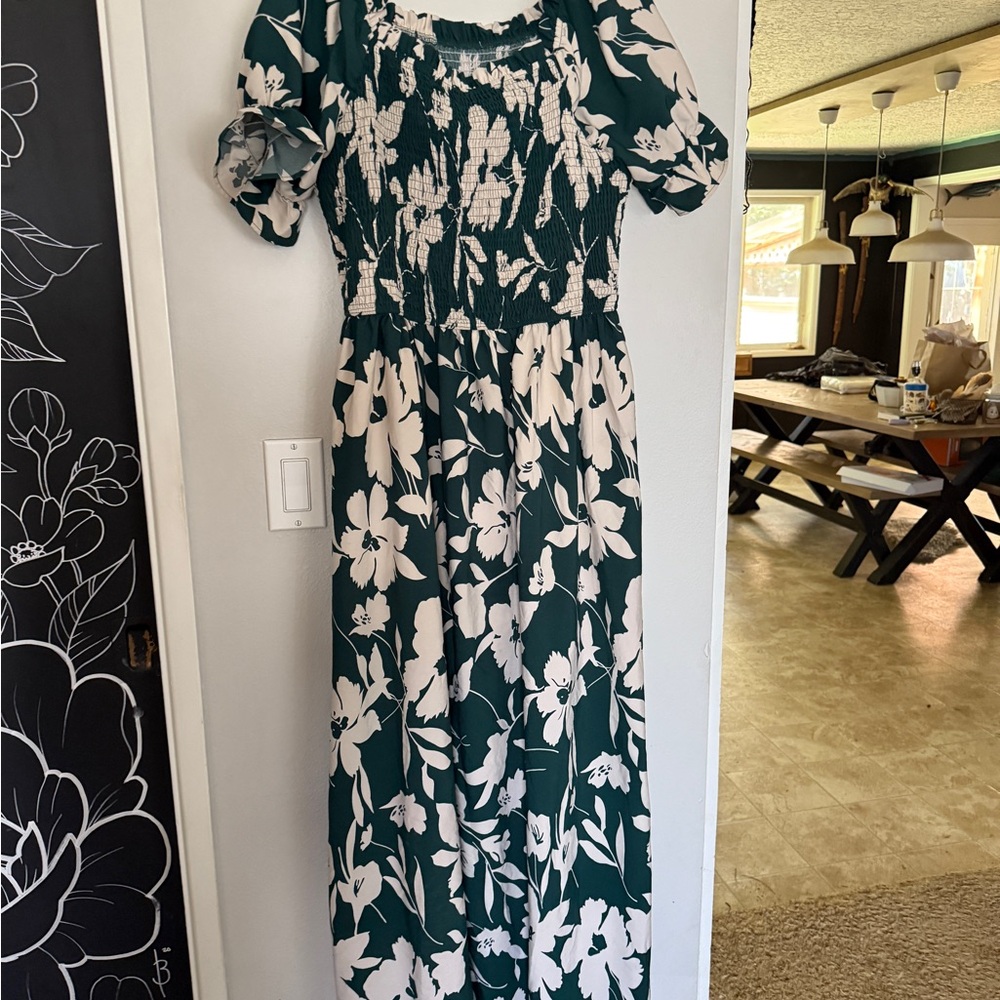 BOGO SHEIN Green and Cream Floral Maxi Dress